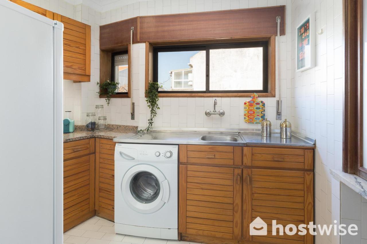 Appartement Host Wise - Comfy Bright Flats With Netflix à OOporto Extérieur photo