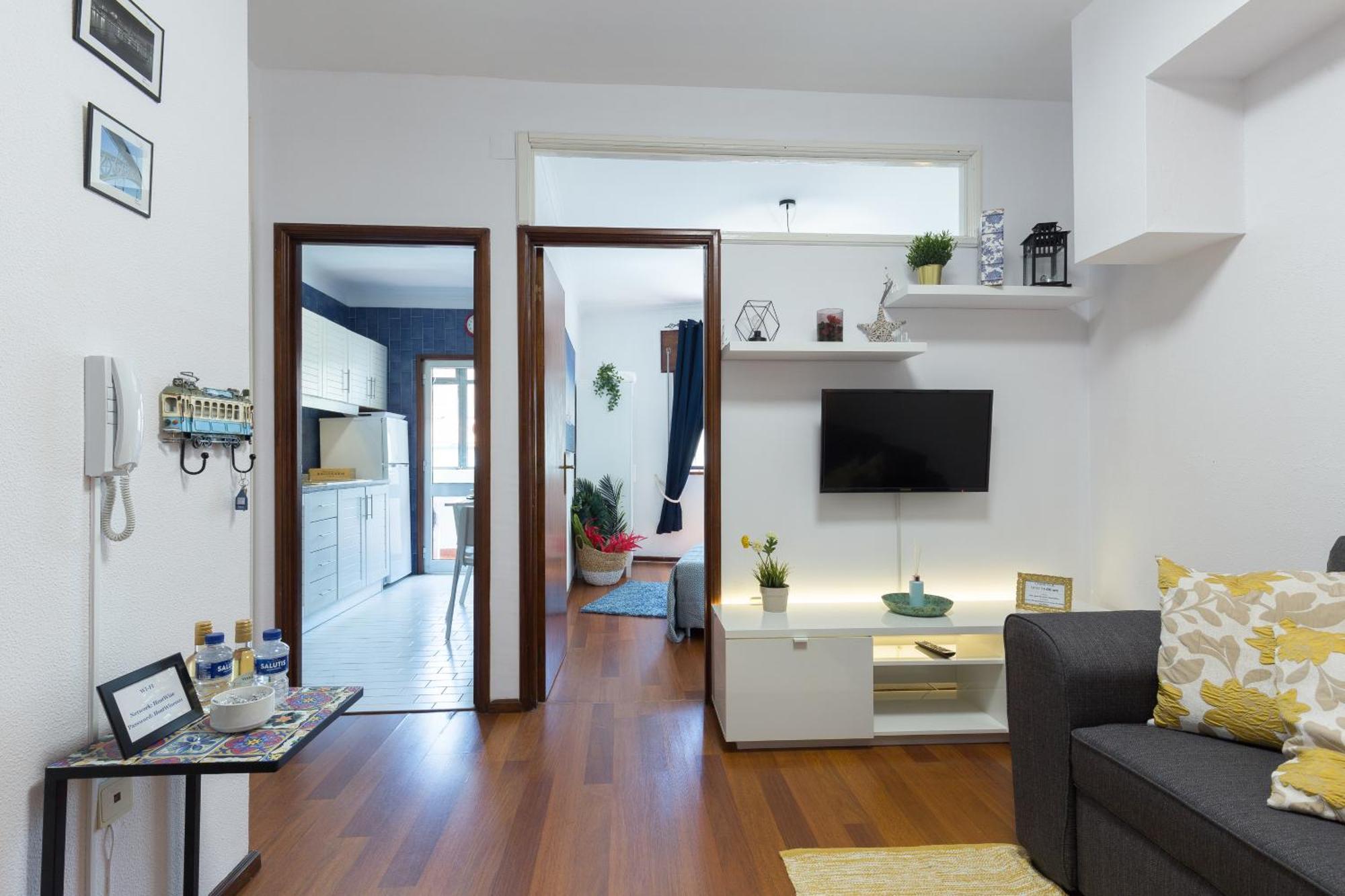Appartement Host Wise - Comfy Bright Flats With Netflix à OOporto Chambre photo