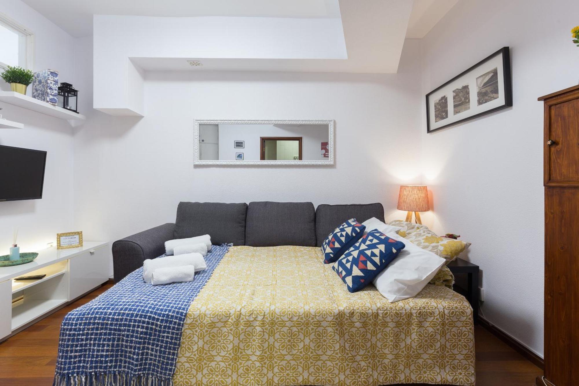Appartement Host Wise - Comfy Bright Flats With Netflix à OOporto Chambre photo