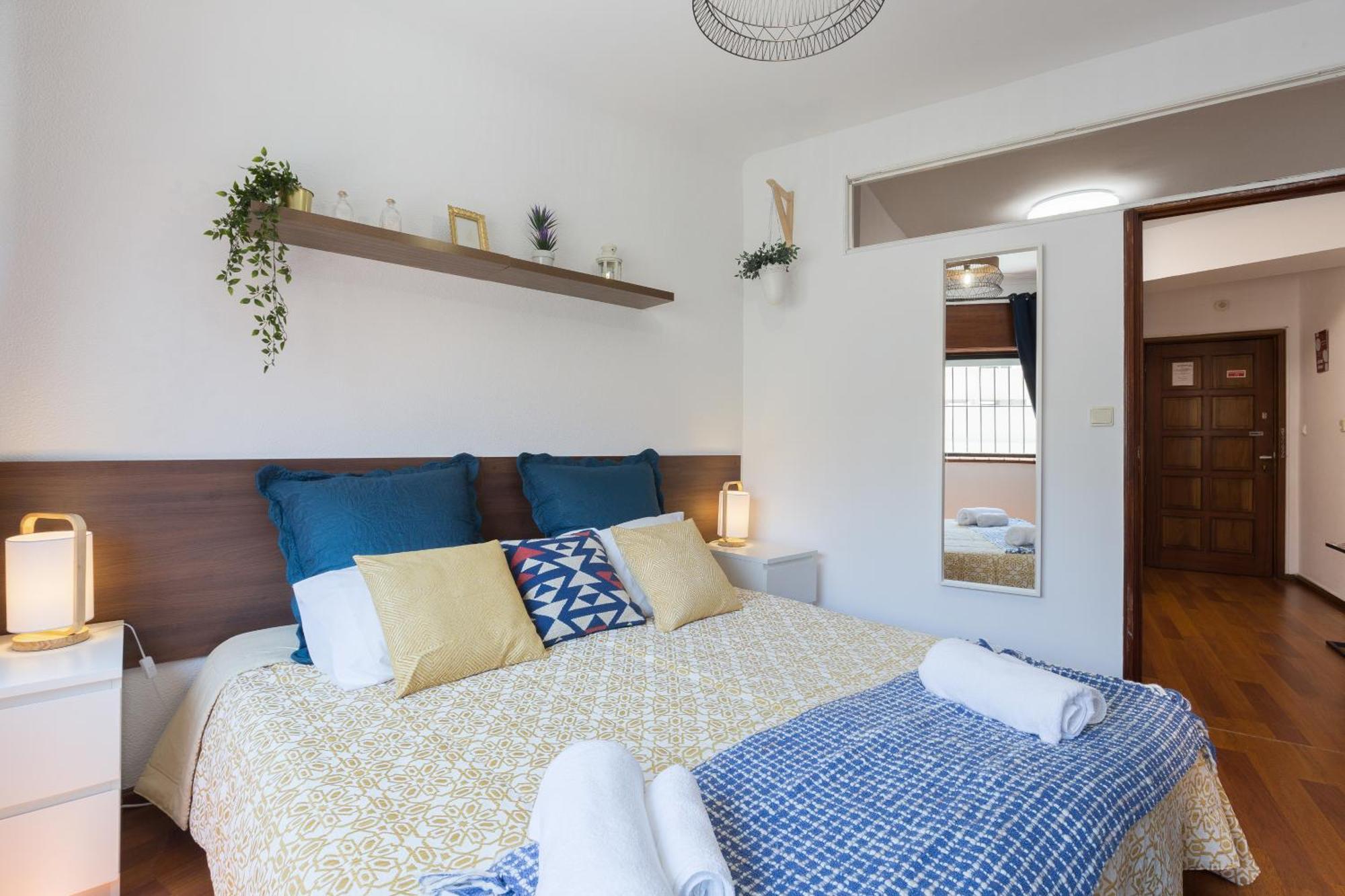 Appartement Host Wise - Comfy Bright Flats With Netflix à OOporto Chambre photo